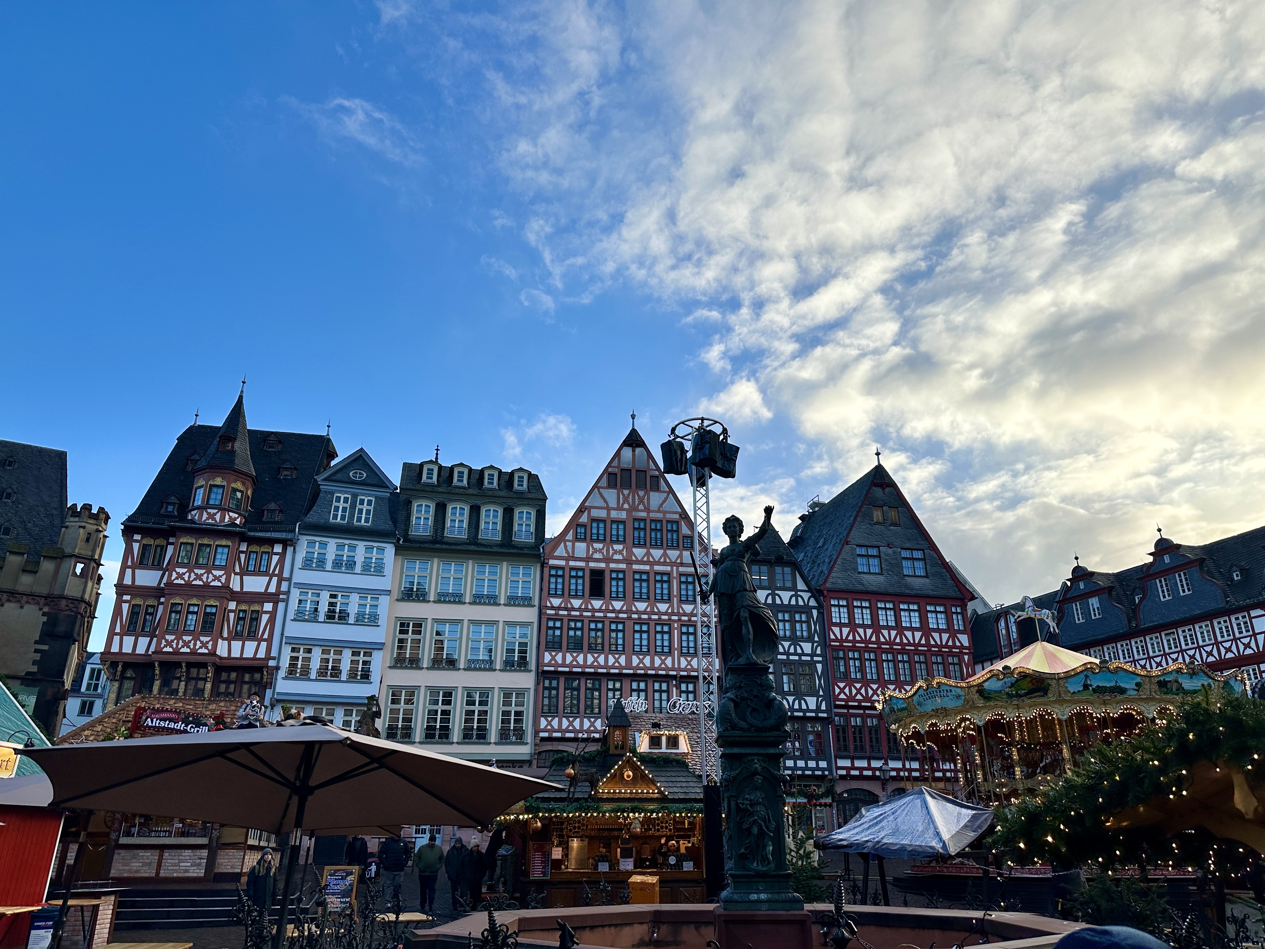 뢰머광장 유스티티아 정의의분수