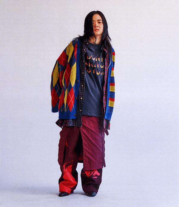 할명수 홍은채 아조바이아조 가디건