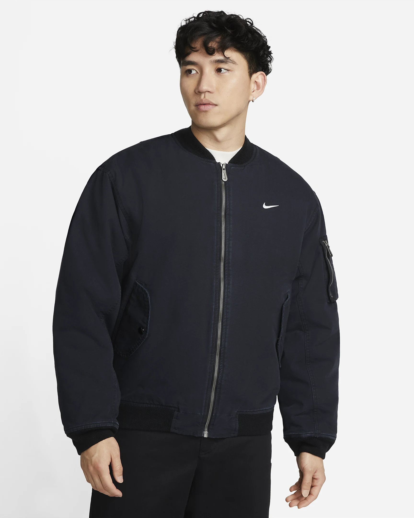 나이키 남성 재킷 제품 추천 및 알아보기