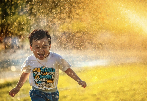 행복 호르몬 세로토닌을 만드는 음식과 생활 습관