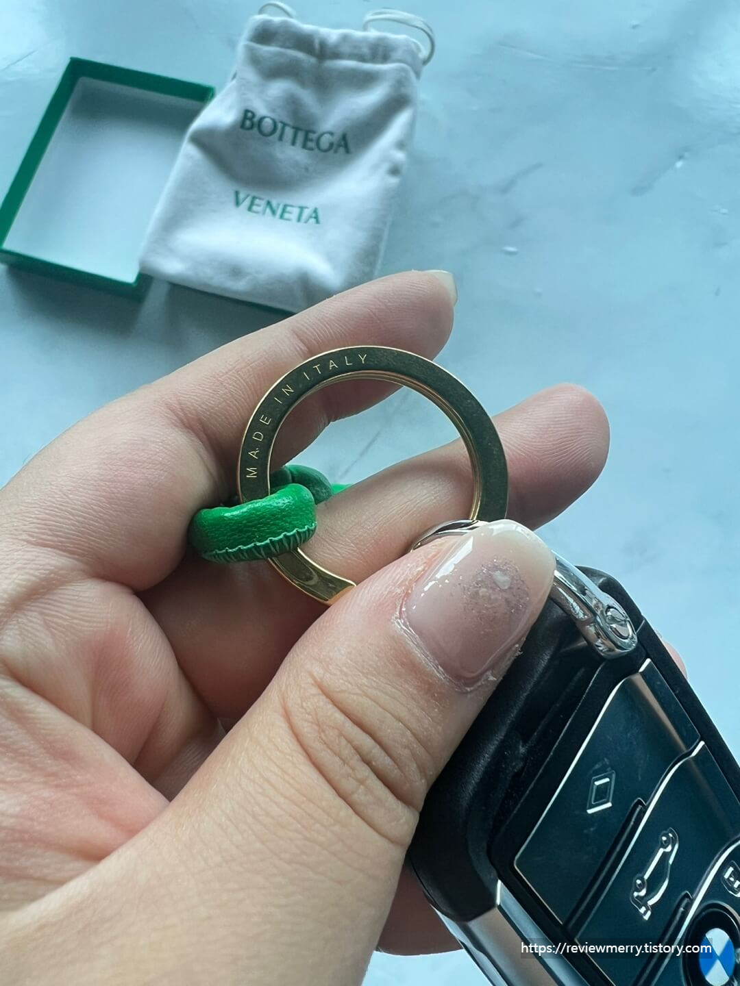 동그란 메탈 각인사진