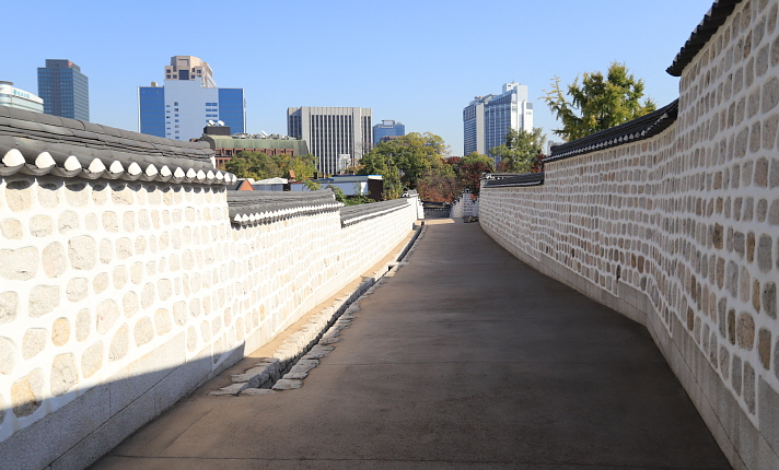 덕수궁돌담길