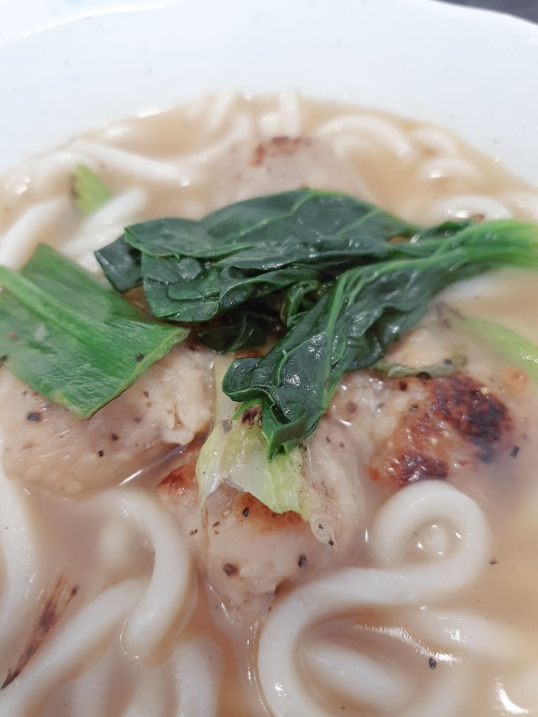 닭완자 우동 시금치