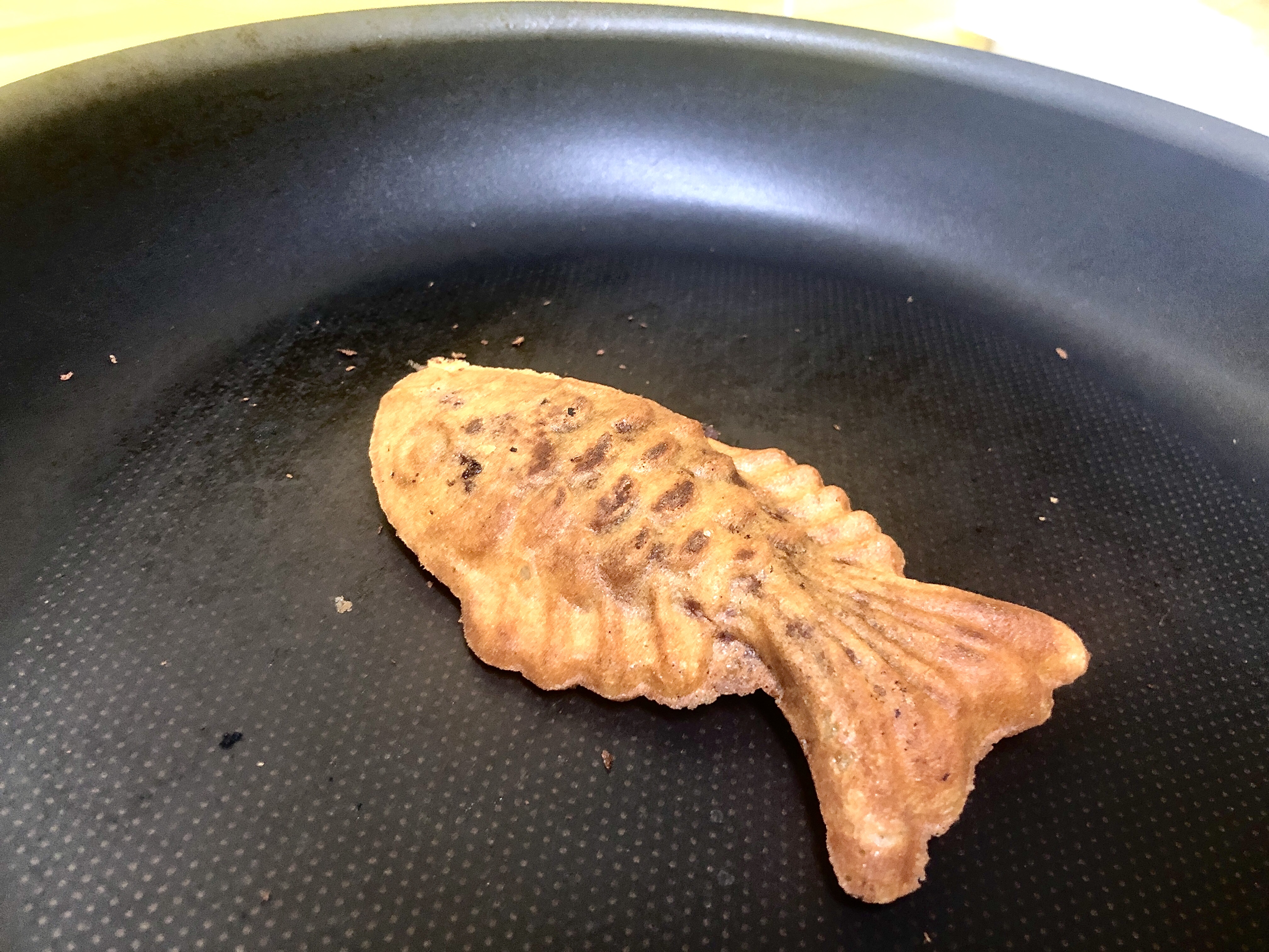 눅눅해진 붕어빵 바삭하게 하는 방법 - 후라이팬