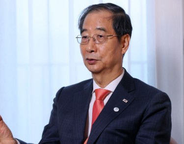 한덕수 총리 프로필 나이 고향 학력 관련주