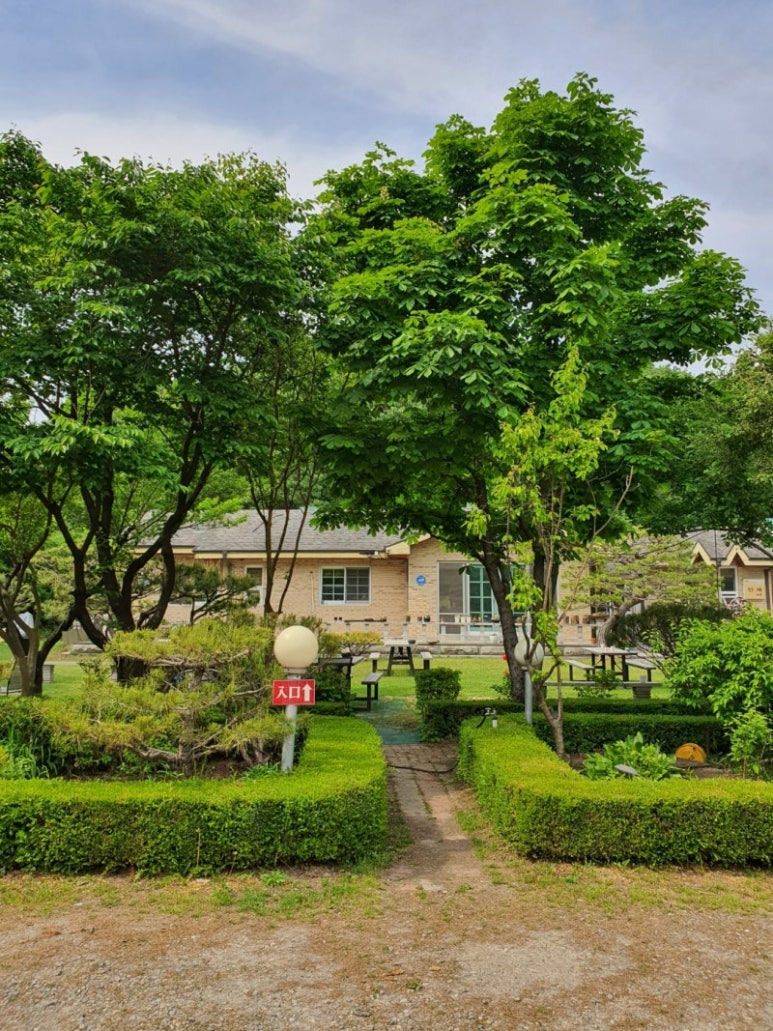 용인 처인구 오리고기집 '안채가든'