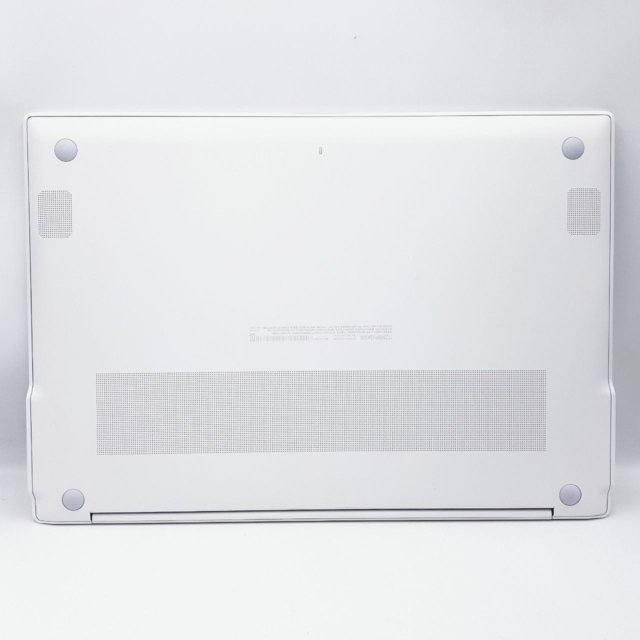 17Z90SP-EA5CK 뒷면