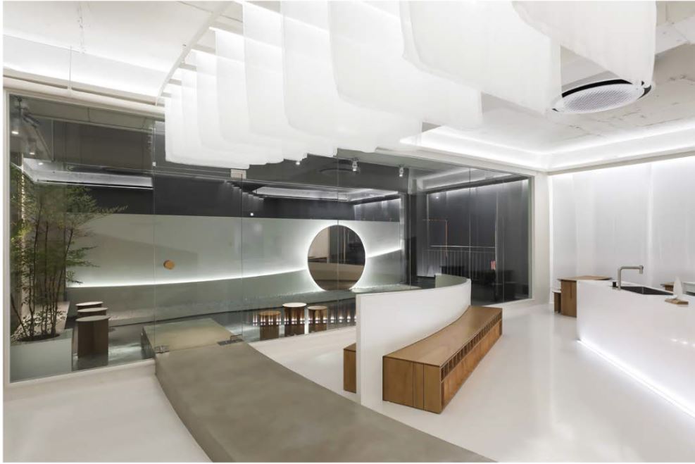 카페의 전체적인 분위기