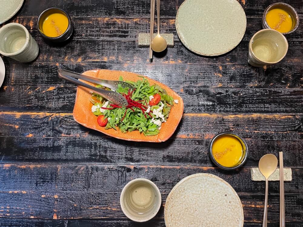 서울 인사동 미슐랭 맛집 꽃,밥에피다 - 기본 상차림