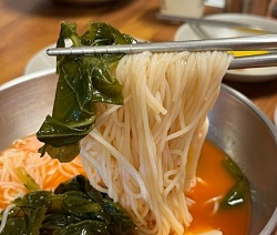 열무국수