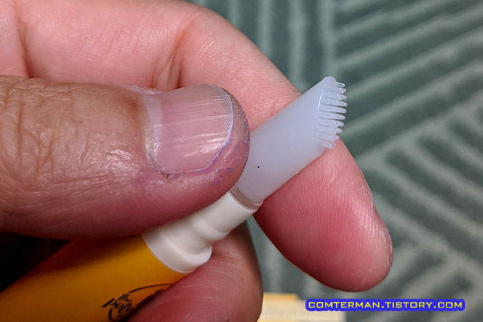 냥치카펜 칫솔모 각도