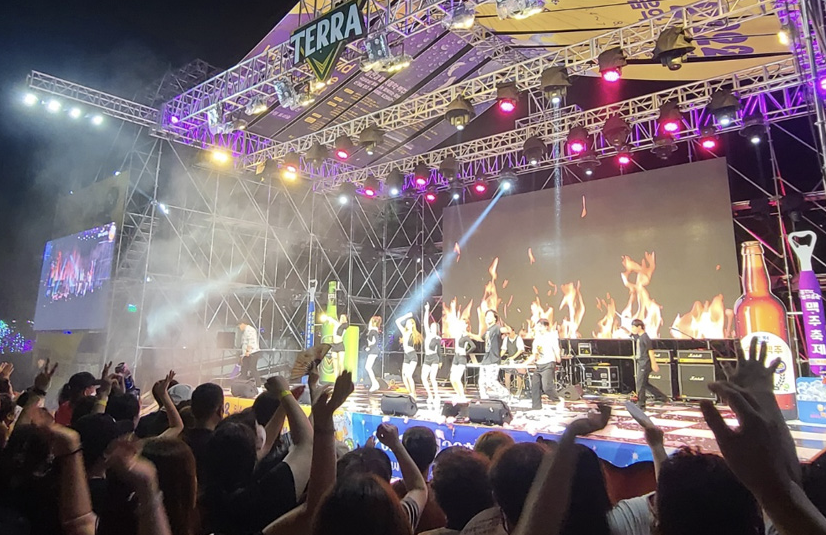 Wet Dance 대회 결승 모습