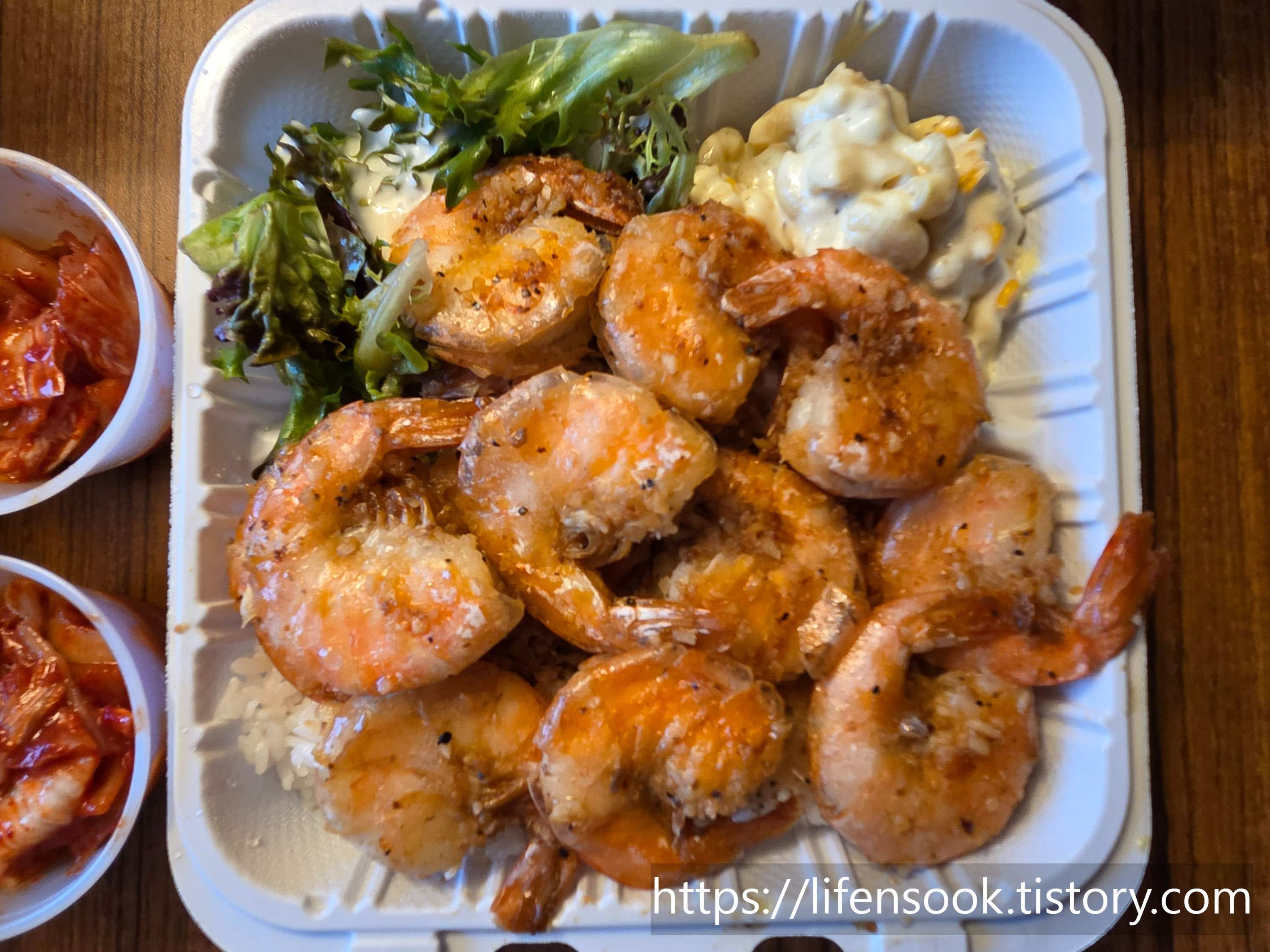 케이 스트리트푸드 갈릭쉬림프 플레터