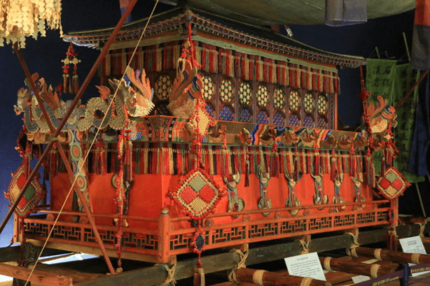 상여 나오는 꿈해몽