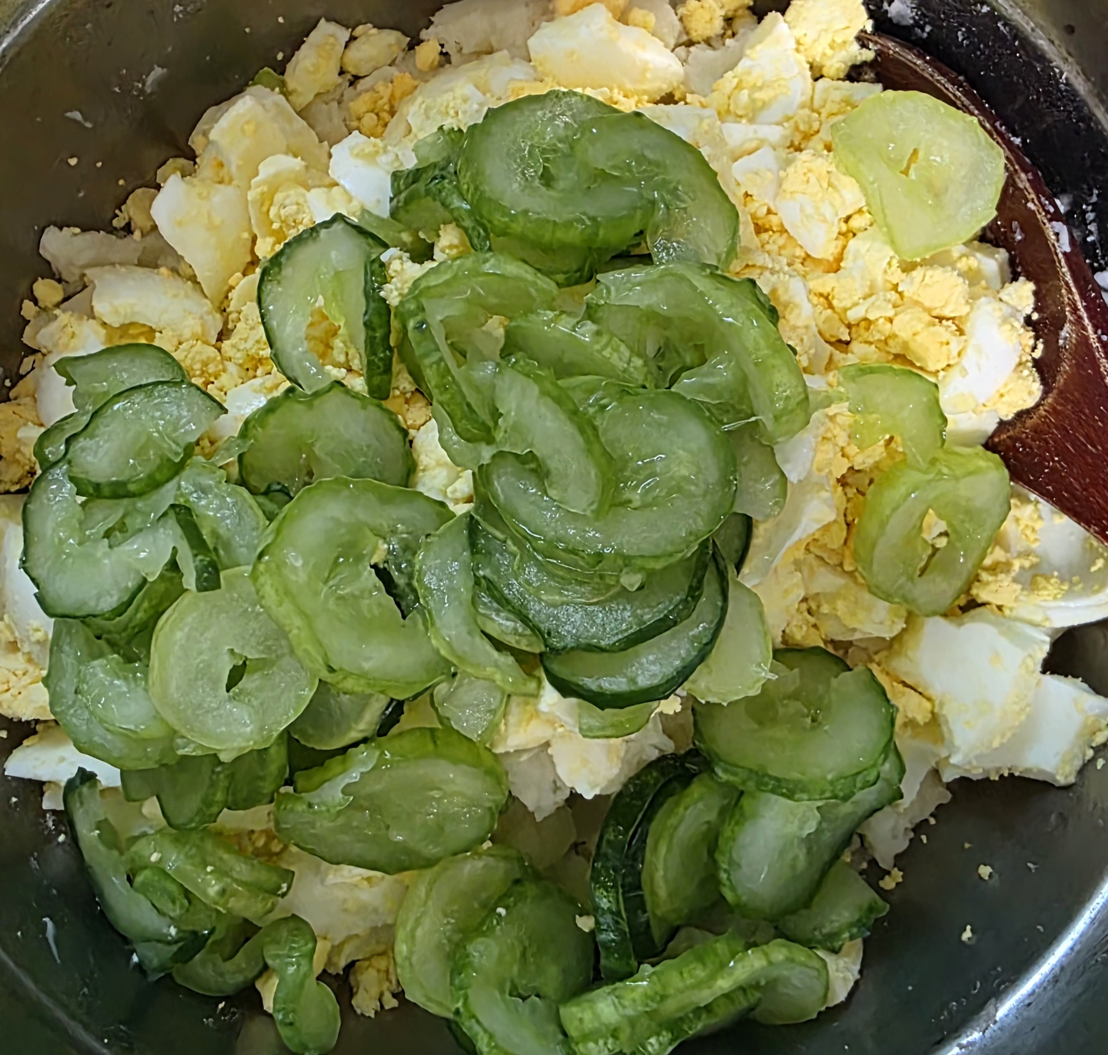 오이가-들어가서-색감이-좋아요.