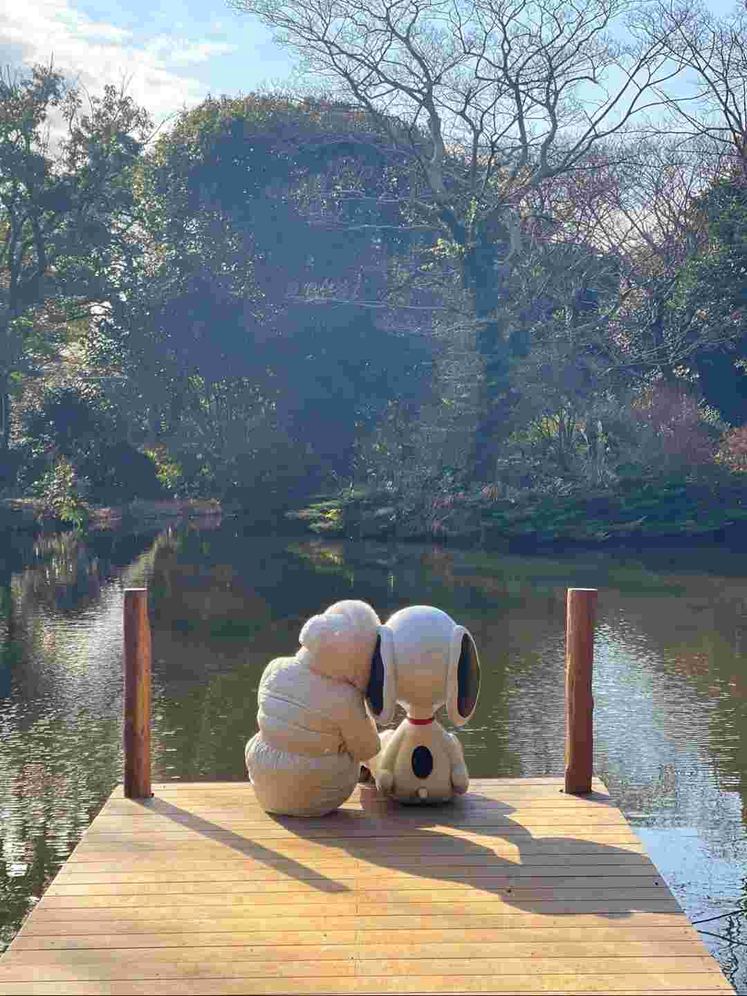 스누피가든 야외 정원 연못 풍경 사진