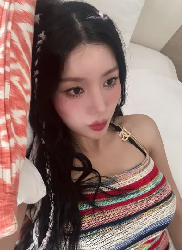 권은비 프로필 워터밤 화보