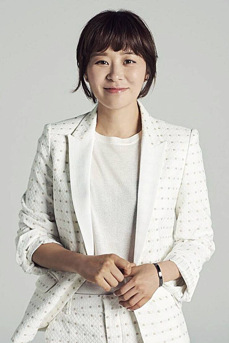 최강희 작품 활동