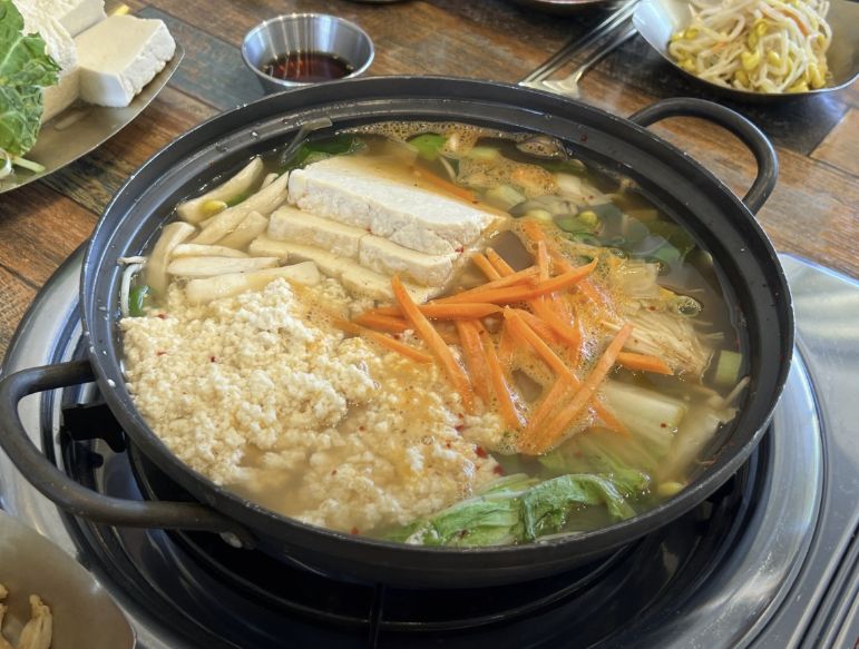 세종 고운동 두부전골 맛집 &#124; 2TV 생생정보 ‘장사의 신’ 나온 보재기손두부(보자기 두부 전골