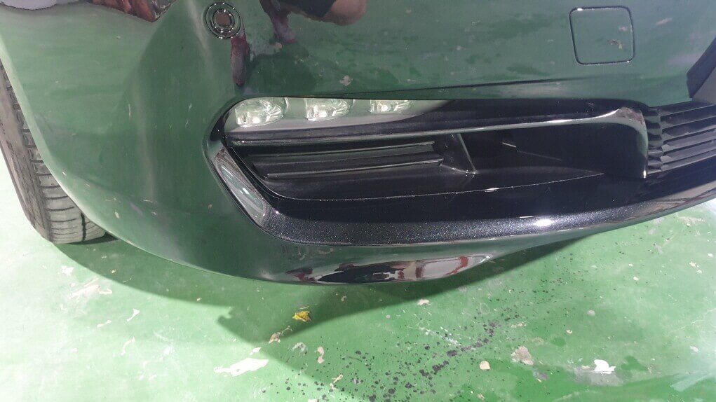 찍힘 작업 완료 자동차 범퍼복원 - 찍힘 작업 완료