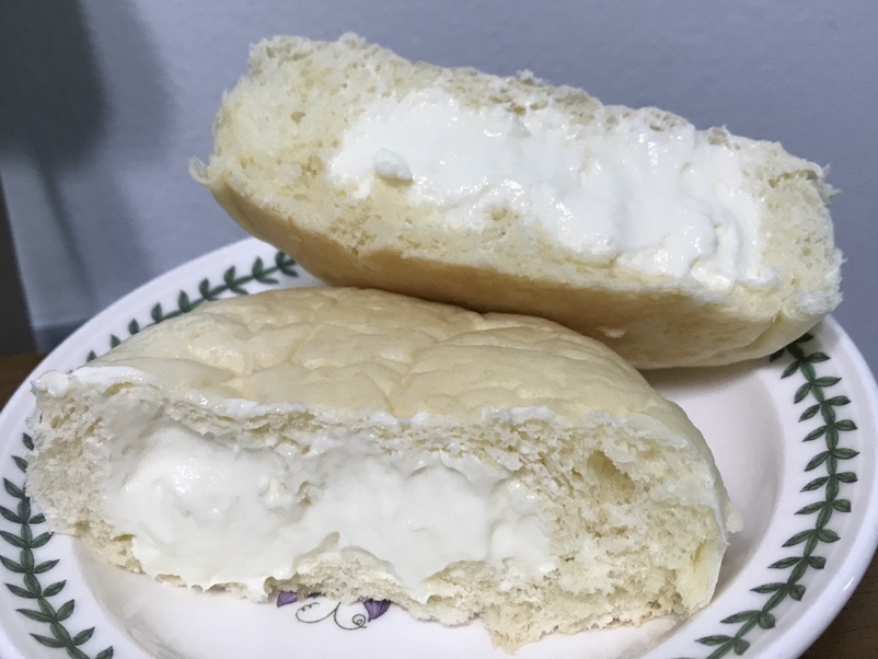 매일우유 크림빵 단면