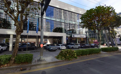 BMW 부천전시장 코오롱모터스 전경