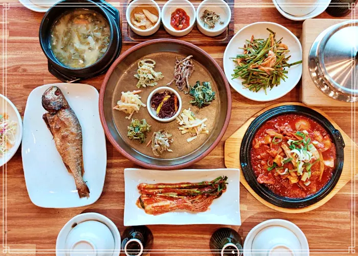 6시 내고향 광주 수완지구 굴비구이&#44; 나물 한정식&#44; 뚝배기 맛집