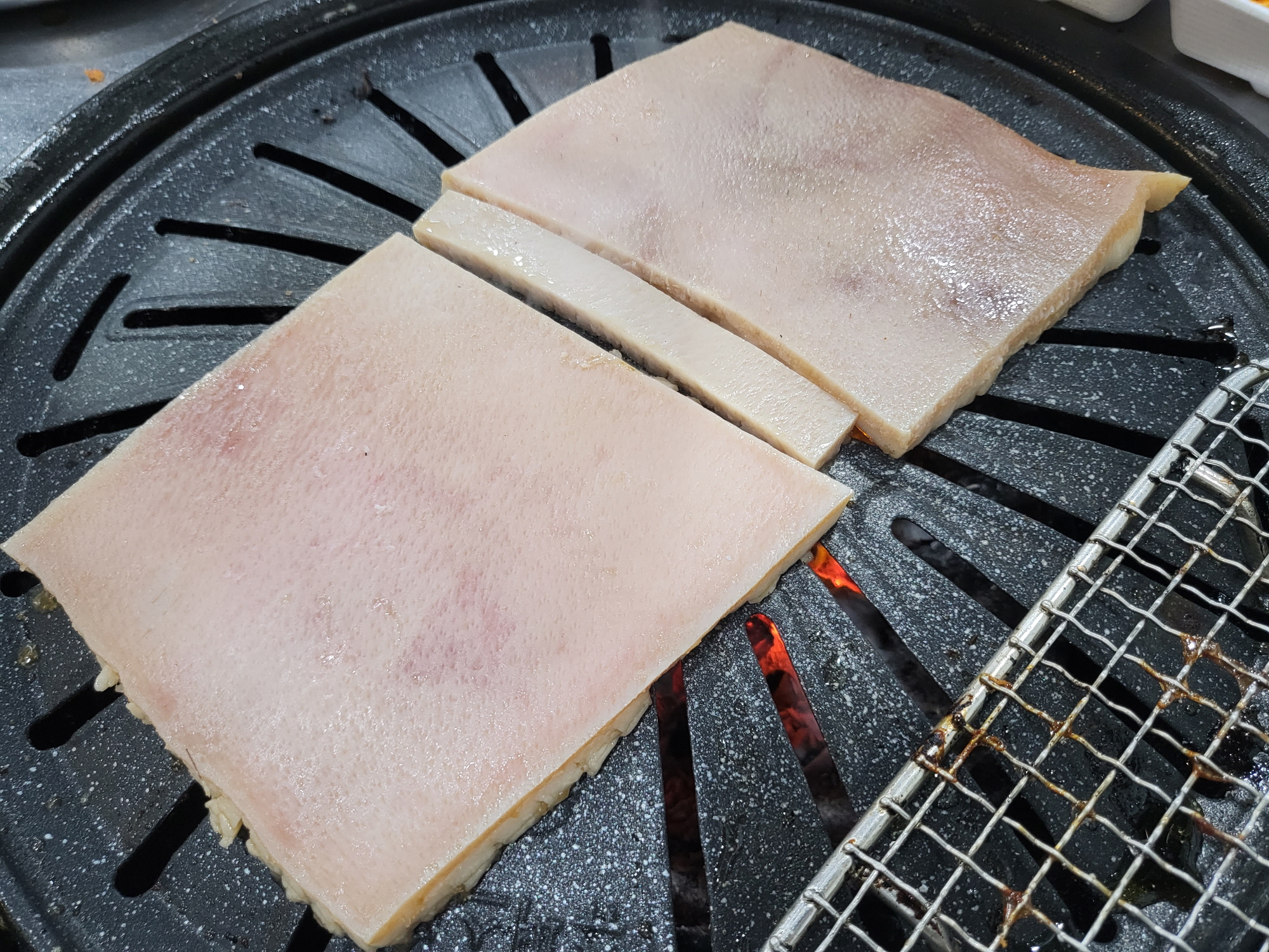 송식당 - 껍데기2