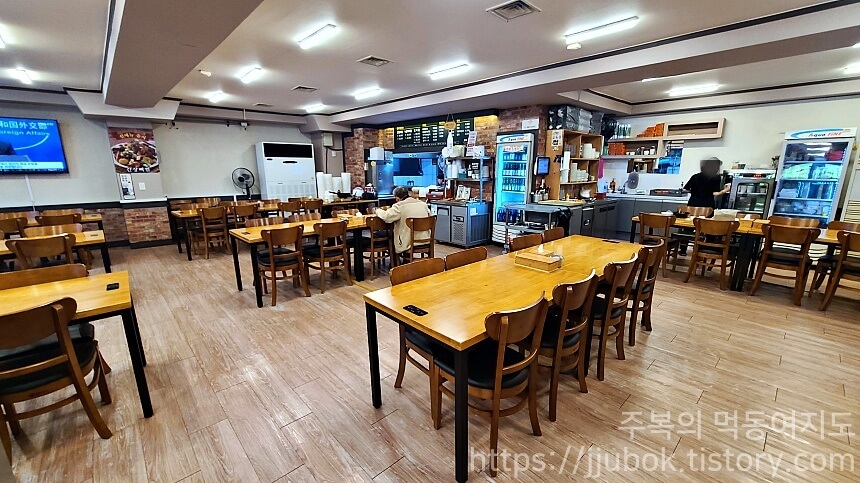 인천-미추홀구-주안동-별미뼈해장국-신기점-내부