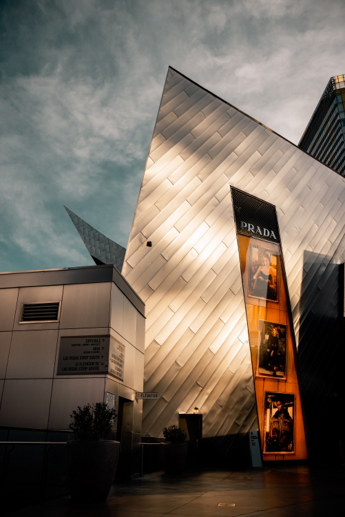 PRADA 매장