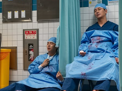 중증외상센터 몇부작 출연진 웹툰 촬영병원