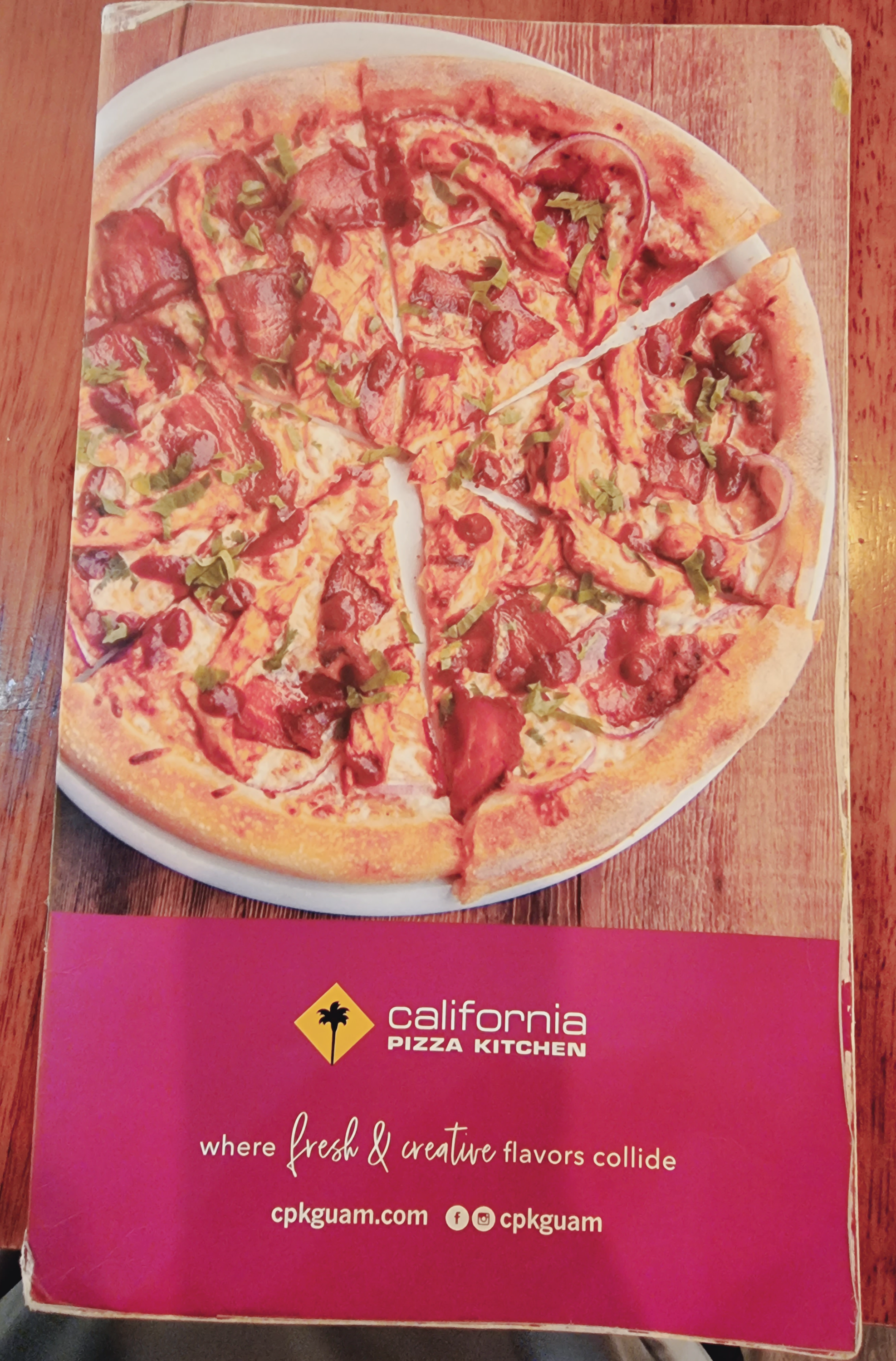 괌맛집 미국음식 피자와 샐러드 맛집 California Pizza Kitchen
