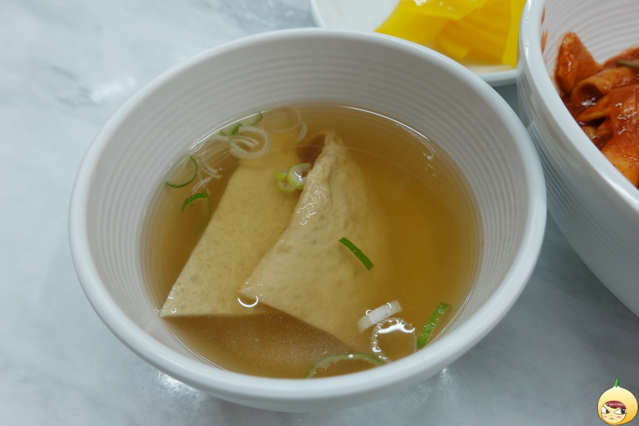 기본으로 나오는 어묵국물