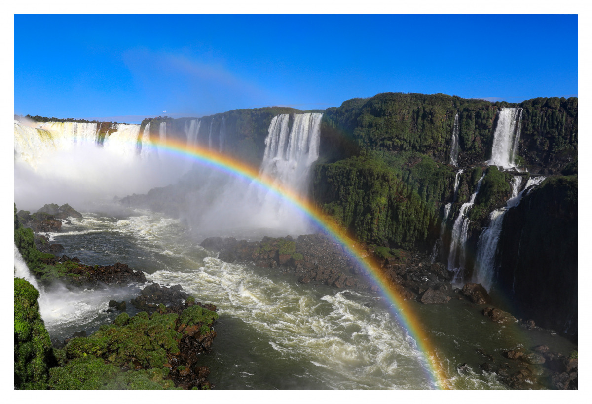 남미의 숨은 보석, 이과수 폭포의 웅장함