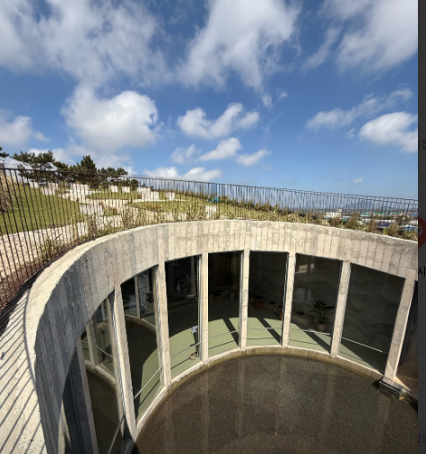 카페 전경 사진