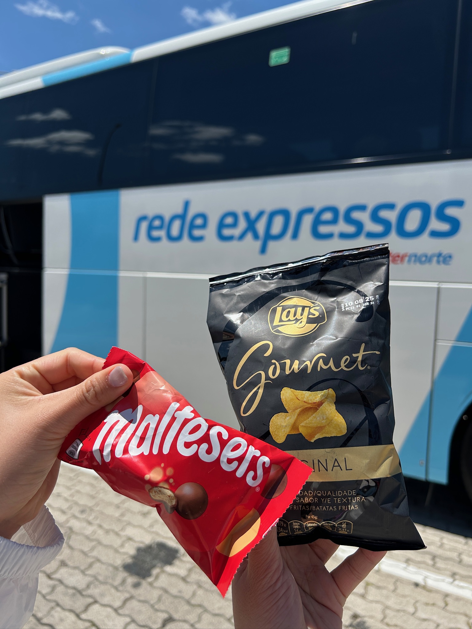 앐버스와 간식들 사진