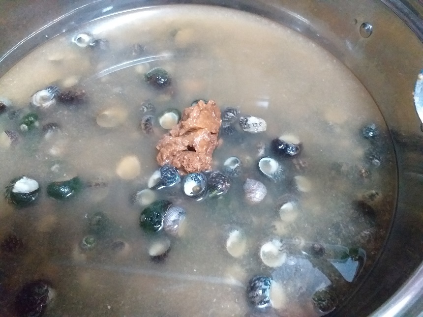 바다고동삶는법