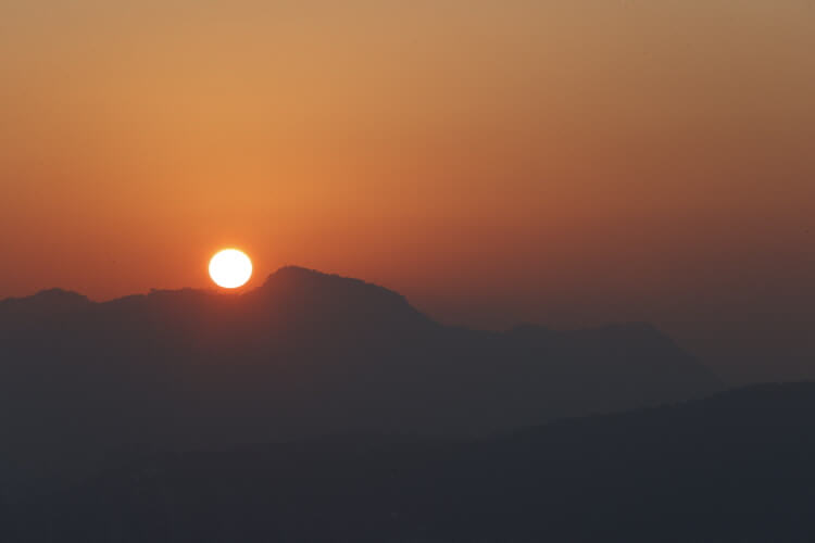 봉산에서 본 해맞이 사진입니다.