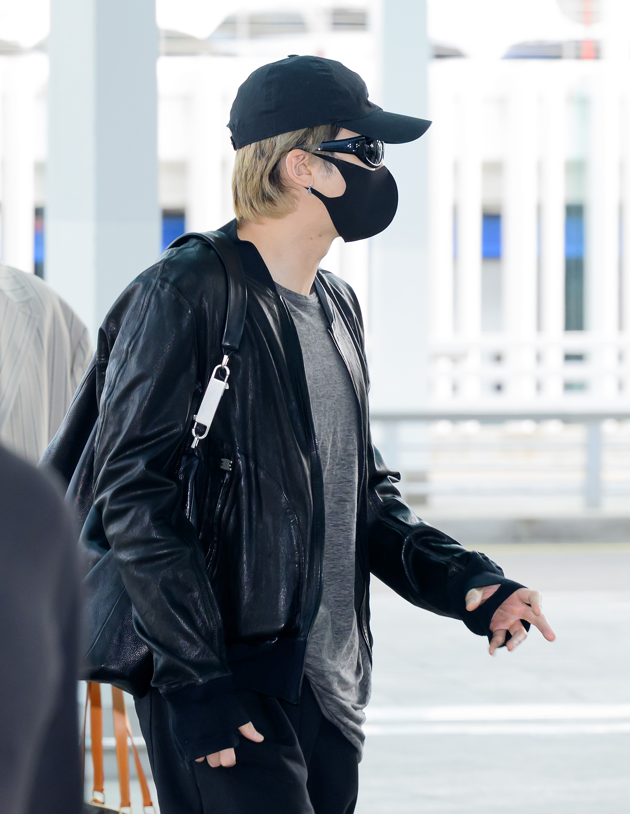 BTS RM 일본 시부야 길거리 흡연 및 꽁초 투기 논란 총정리: 주간문춘 보도 내용과 팬들의 엇갈린 반응