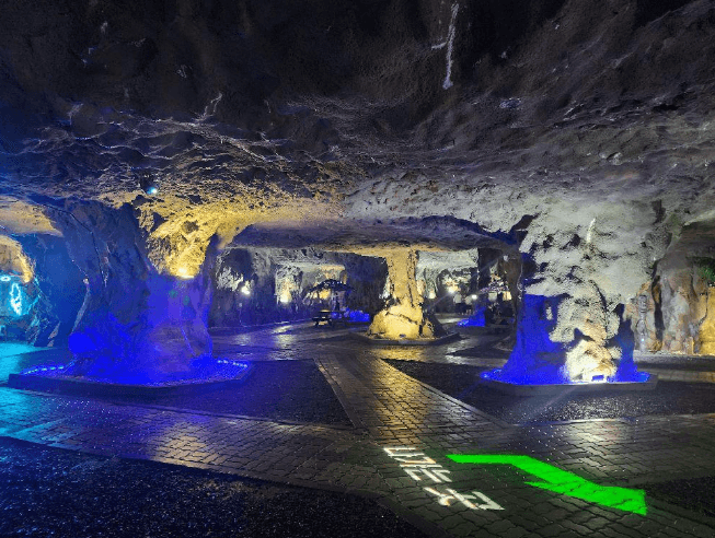 자수정동굴나라