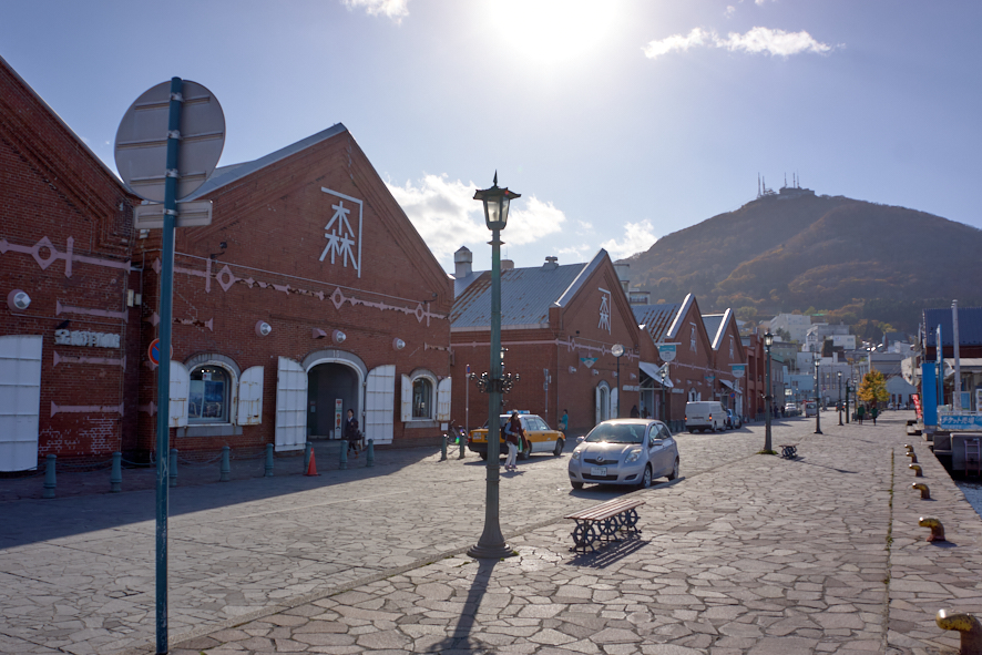 카네모리 붉은 벽돌 창고 단지(金森赤レンガ倉庫)