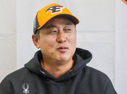 최원호 감독 프로필 나이 고향 학력 경력 연봉