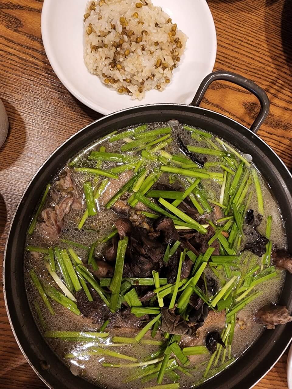 생생정보 부산 흑염소 오리 고기 전문 요리 맛집