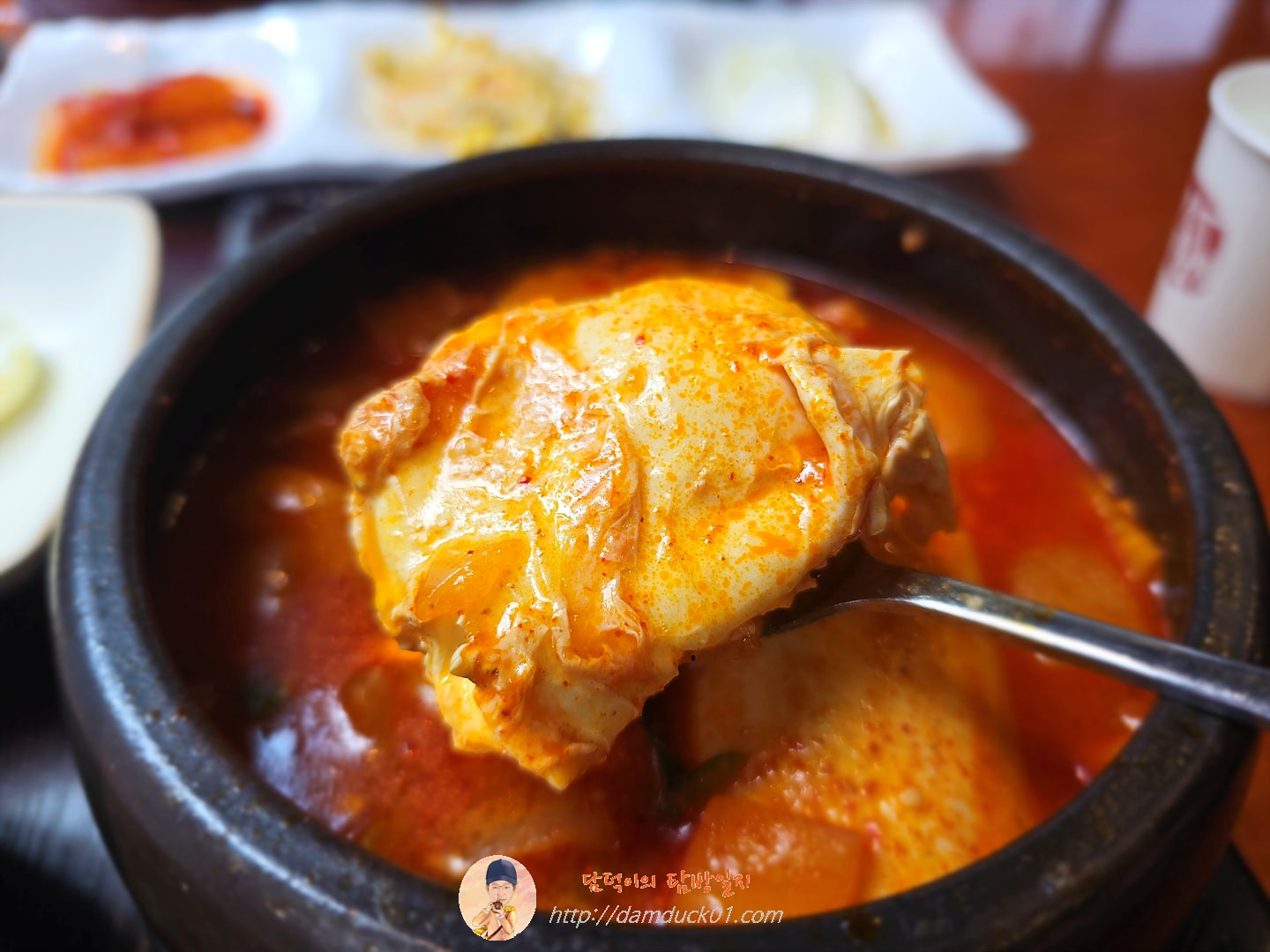 찌개정식(고기듬뿍순두부찌개)