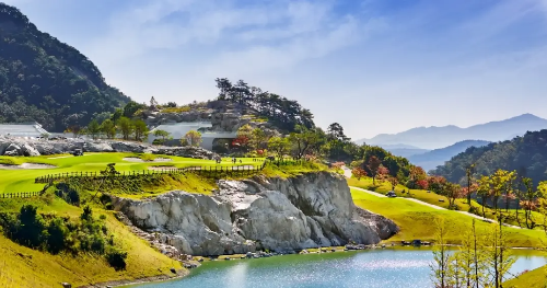 오크밸리cc 골프 코스 개울 풍경