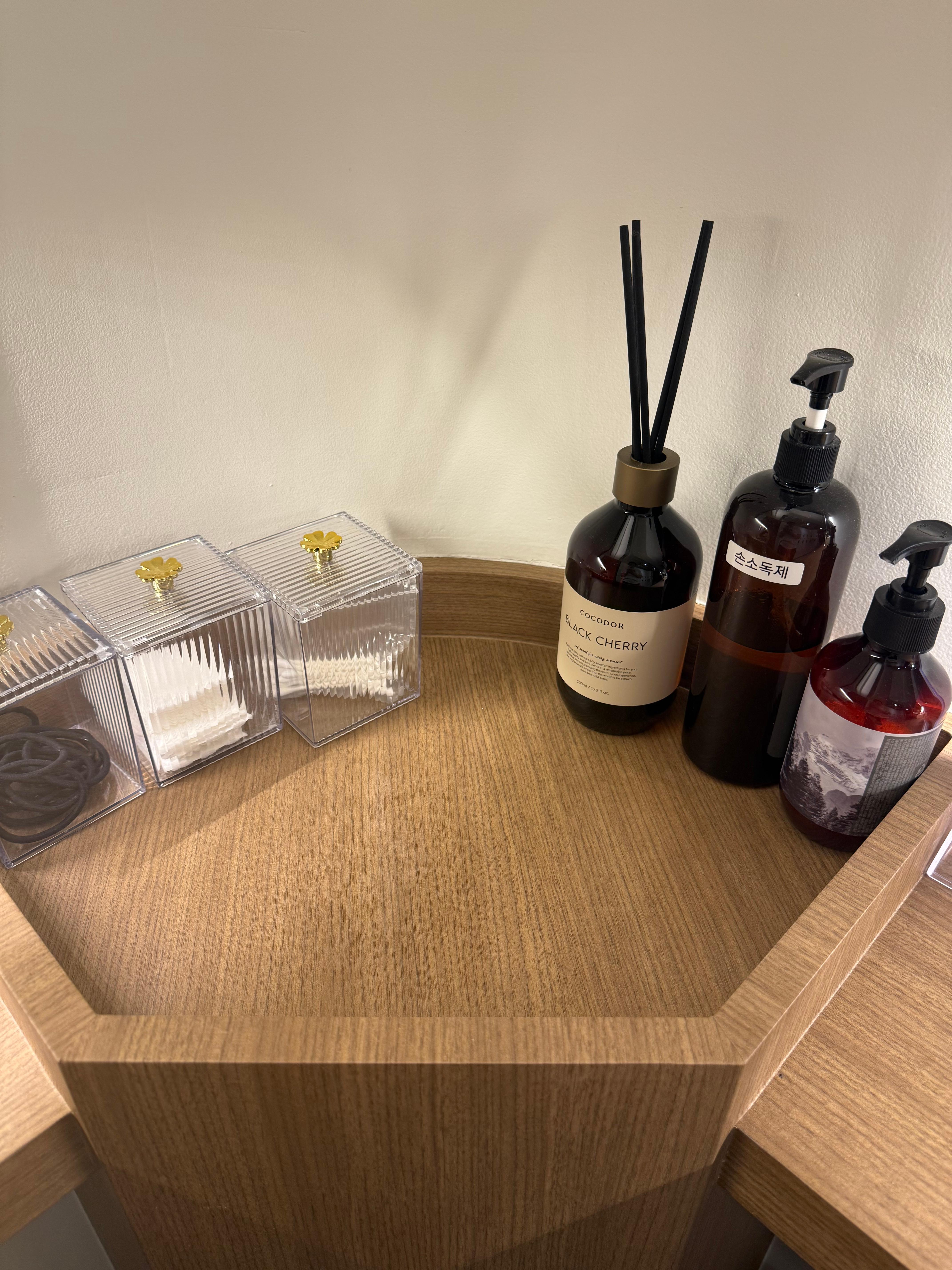 K뷰티 입문자를 위한 쇼핑 가이드 – 다이소 vs 올리브영 어디가 좋을까?