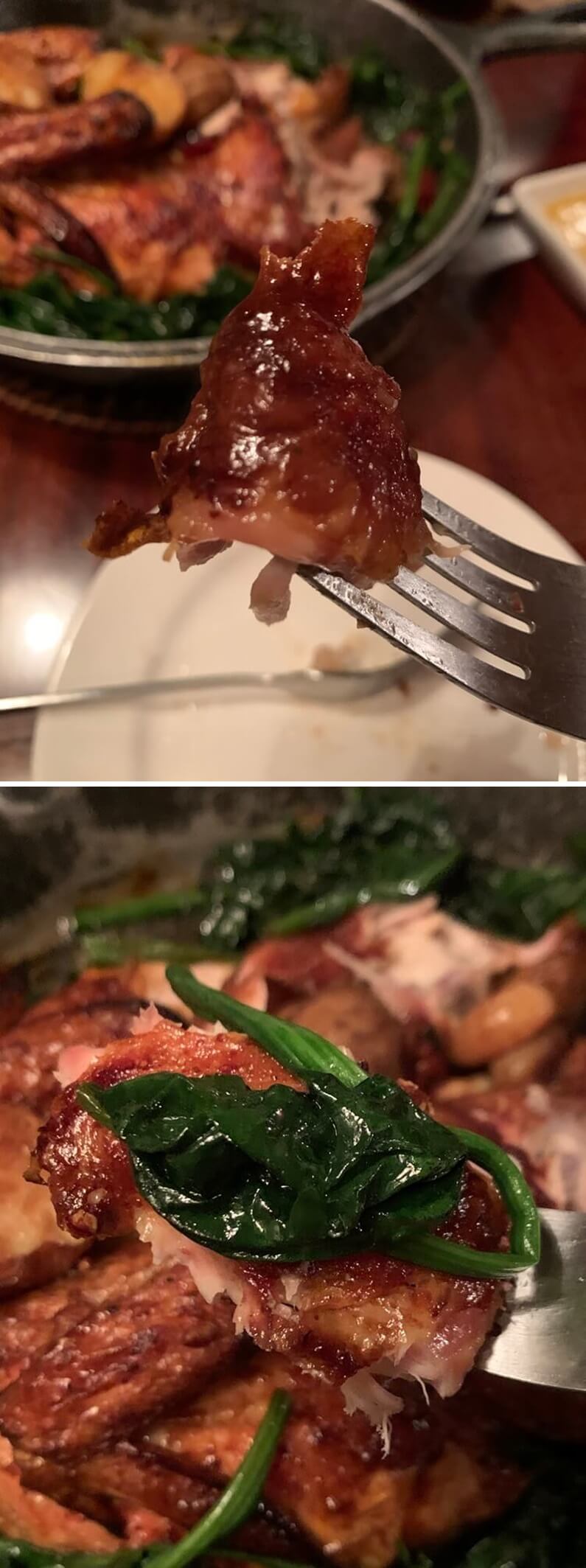 껍질 및 시금치가 올라가져있는 치킨조각