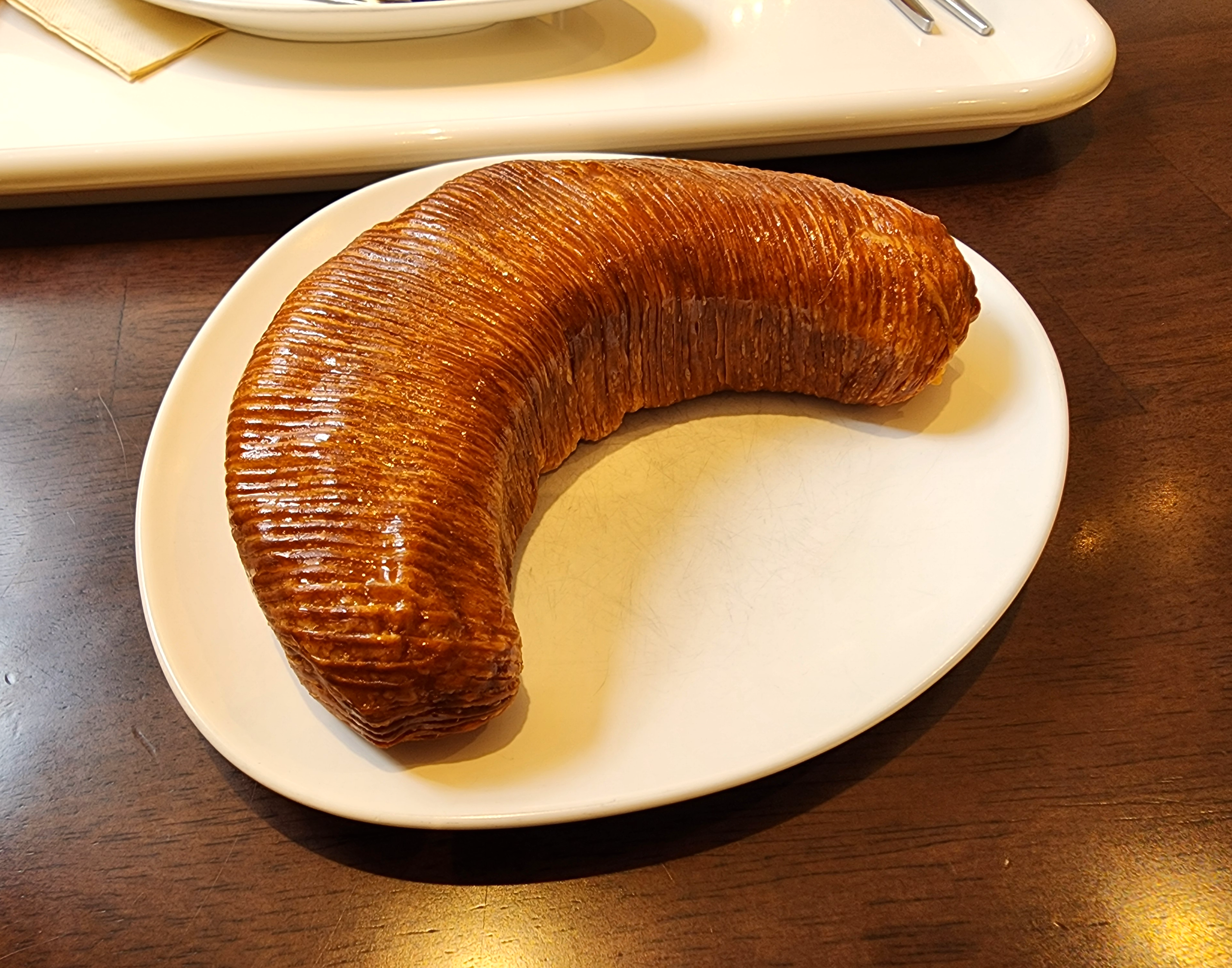 레브두_크림_크로와상