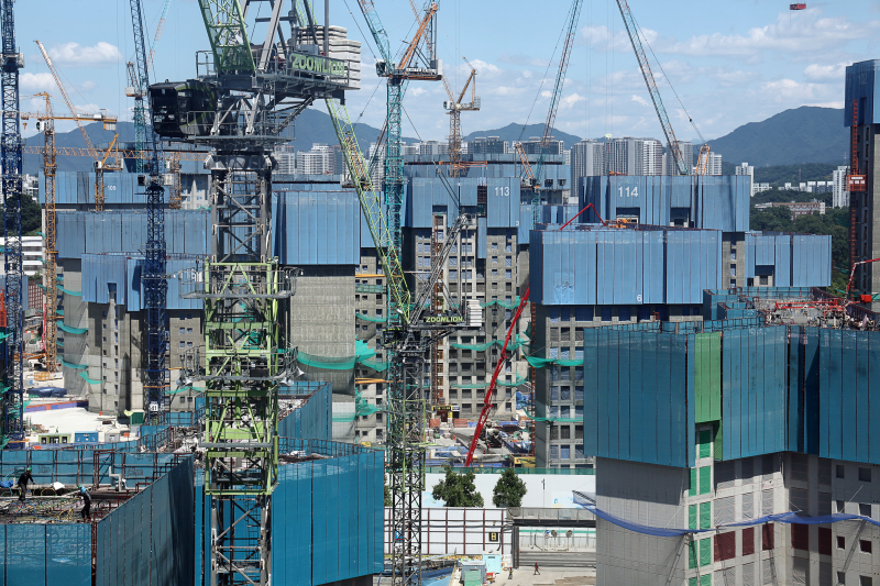 서울의 한 아파트 재건축 현장