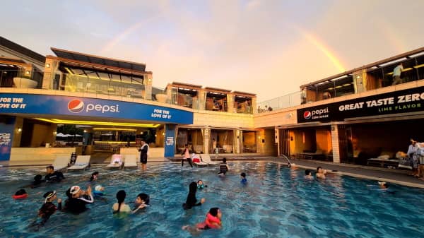 파라다이스시티 호텔 실외 수영장